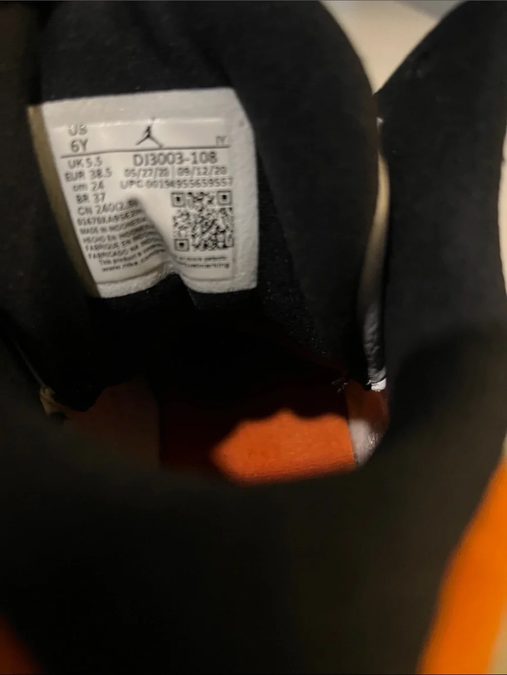 Jordan free rubber cushioned